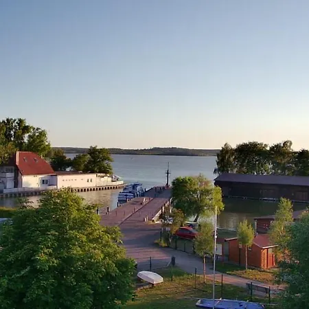 מלון Am Stadthafen