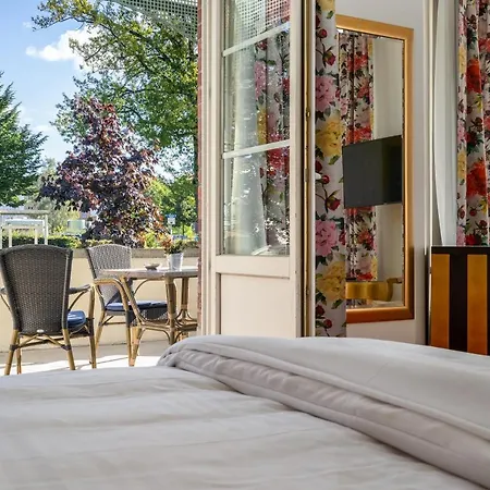 Am Stadthafen נויסטרליץ